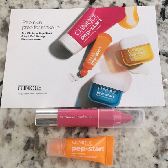 SOLD****Clinique sample set - Picture 2 of 7